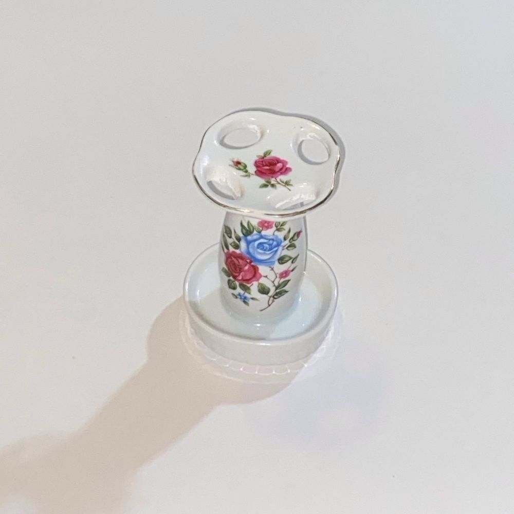 Vintage Porcelain Floral Toothbrush Holder - White with Red and Blue Accents